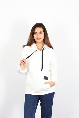 Berox - Armalı Kanguru Cepli Kapüşonlu Beyaz Kadın Sweatshirt (1)