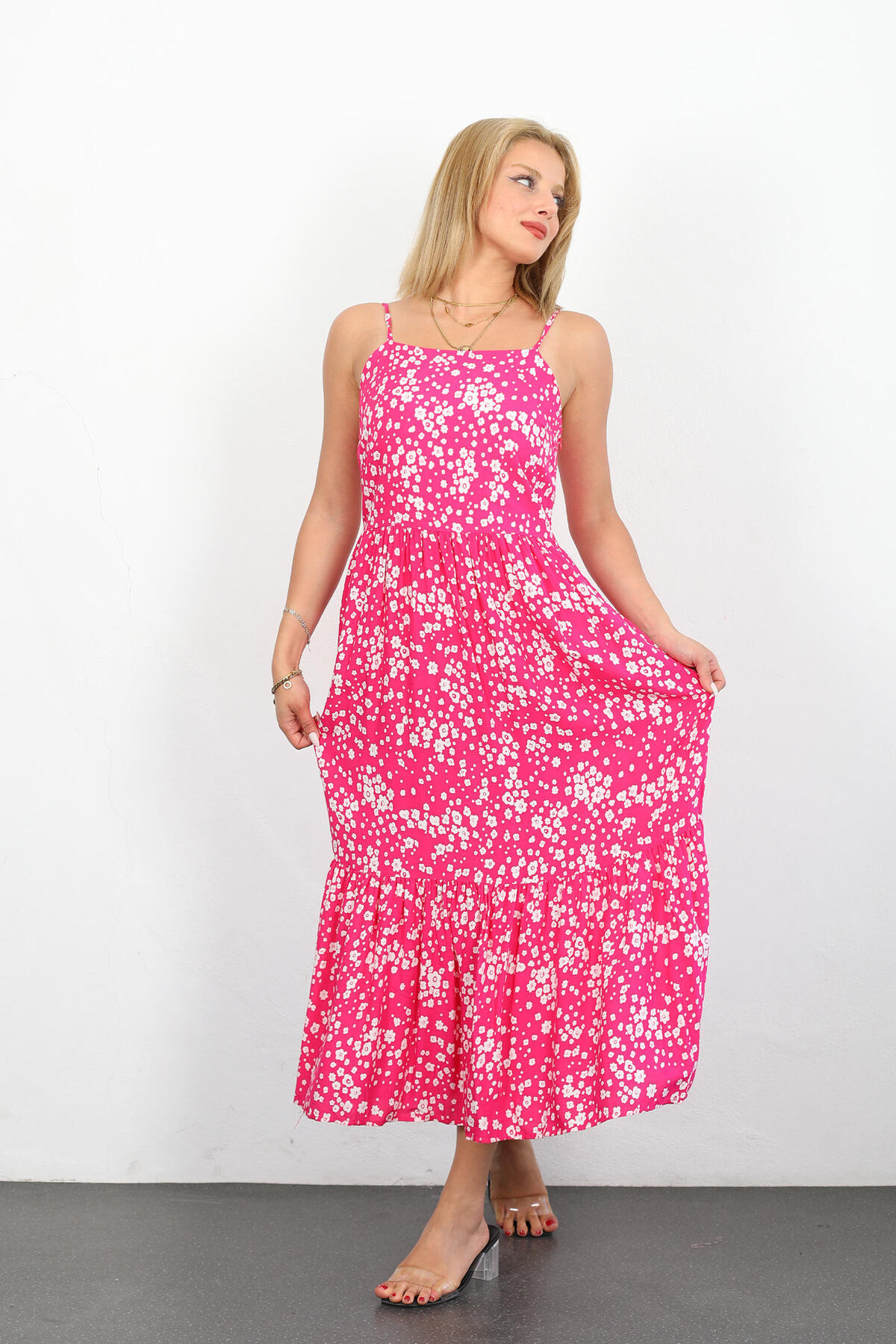 Berox - Askılı Çiçek Desenli Parçalı Midi Pembe Kadın Elbise
