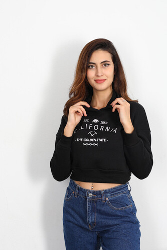 Berox - California Baskılı Kapüşonlu Kadın Siyah Crop Sweat (1)