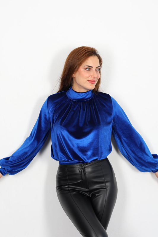 Berox - Dik Yaka Önü Büzgülü Kadın Saks Mavisi Kadife Bluz (1)