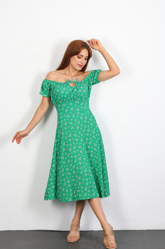 Berox - Göğüs Büzgülü Çiçek Desen Yeşil Kadın Elbise