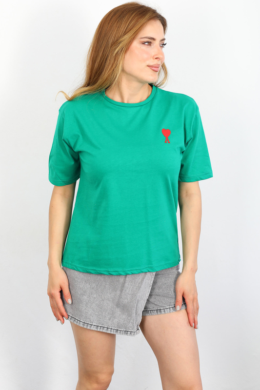 Berox - Kalp Nakışlı Yeşil Kadın Tshirt (1)