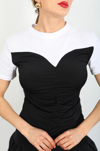 Kalp Yaka Büzgülü Kadın Siyah Parçalı T-Shirt - Thumbnail