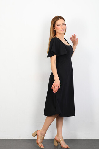 Berox - Kolları Fırfırlı Kare Yaka Kloş Siyah Kadın Elbise (1)