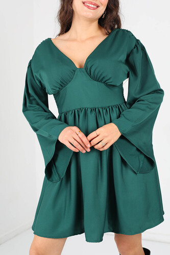 Berox - Sırtı Gipeli Saten Zümrüt Yeşili Kloş Kadın Elbise (1)