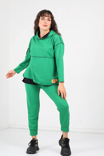 Berox - Ters Dikişli Kapüşonlu Armalı Garnili Yeşil Kadın Sweat Takım