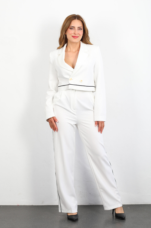 Berox - Yanları Şeritli Beyaz Kadın Blazer Ceket-Pantolon Takım