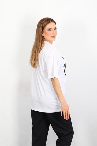Zebra Baskılı Oversize Beyaz Kadın T-Shirt - Thumbnail