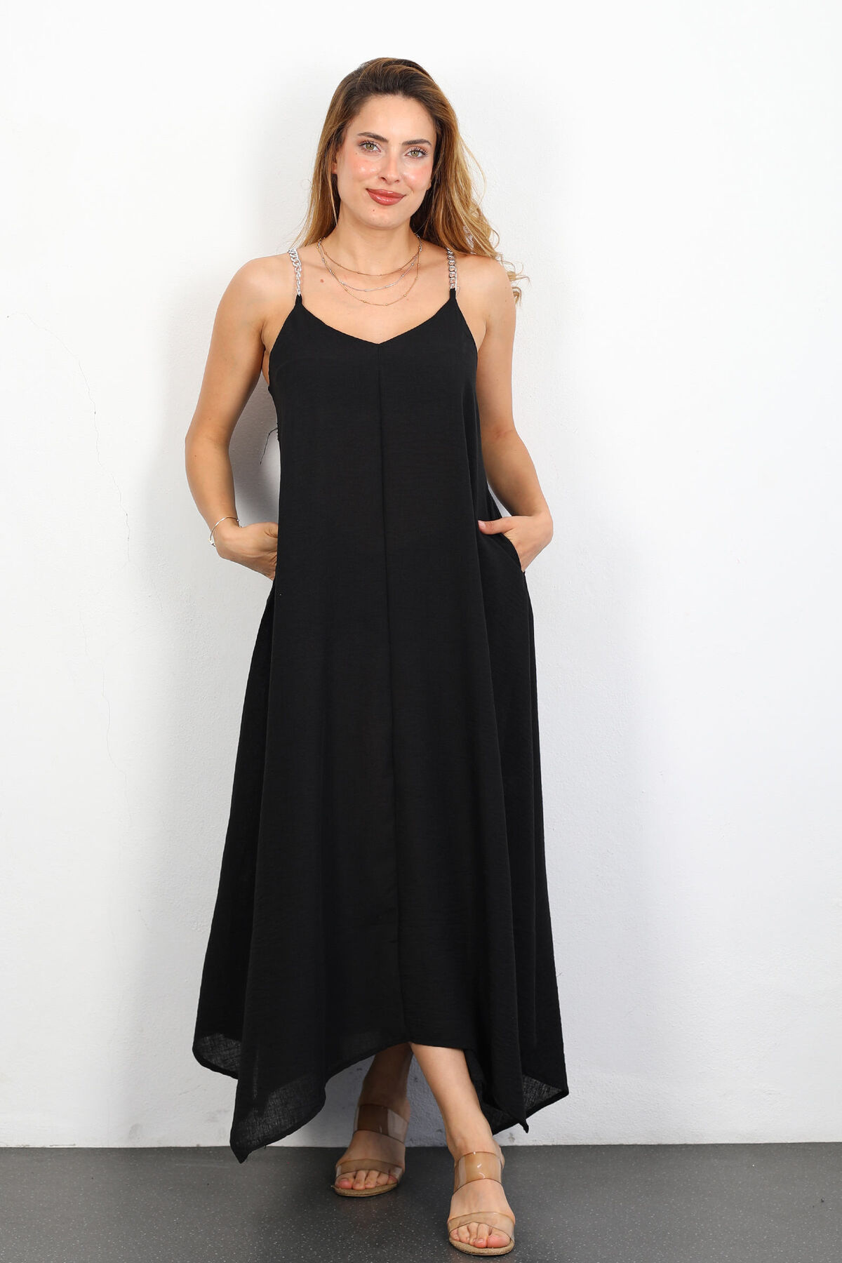 Berox - Zincir Askılı Midi Keten Siyah Kadın Elbise
