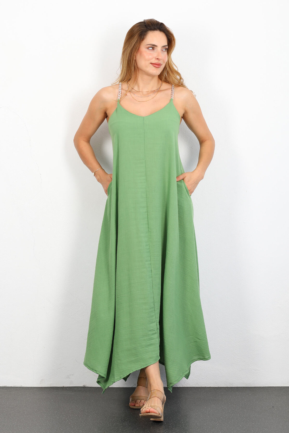 Berox - Zincir Askılı Midi Keten Yeşil Kadın Elbise 